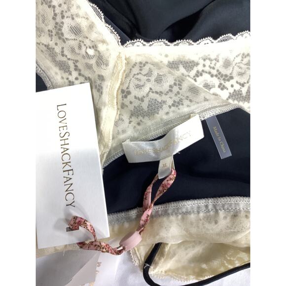 Loveshackfancy 'Brimsley' Black V Neck Floral Top Size XL - NWT - Picture 4 of 4